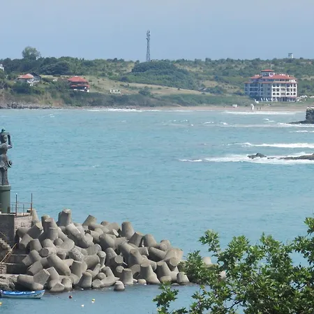 Sunhouse Pensión Tsarevo